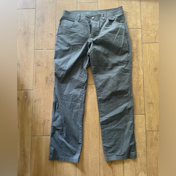 Columbia Gray Regular Fit Trousers Pants Waist 34 Length 32 - Picture 2 of 8